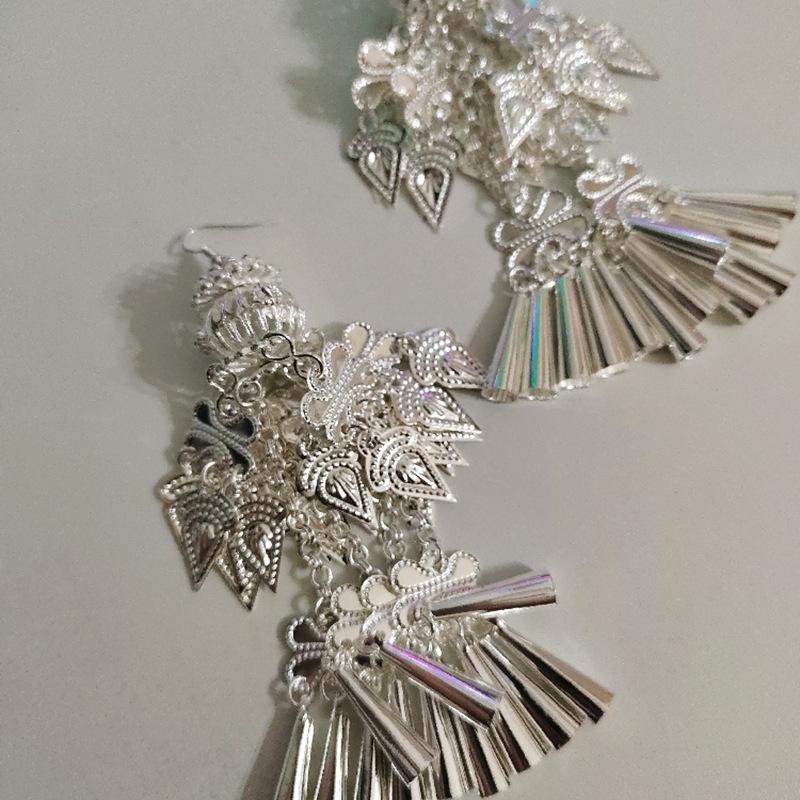 

New Chinese style Yunnan minority style versatile Miao Dong Yi exaggerated retro fashion temperament ear clip earrings