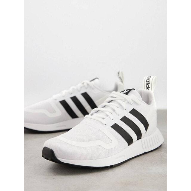 

Белые кроссовки adidas Originals Smooth Runner