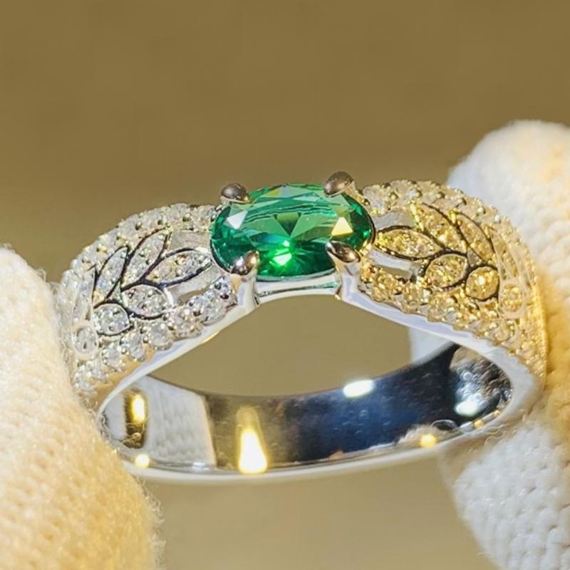 

CAOSHI Trendy Lady Graceful Finger Ring with Oval Green Zirconia Silver Color Accessories for Anniversary Party Elegant Jewelry 10