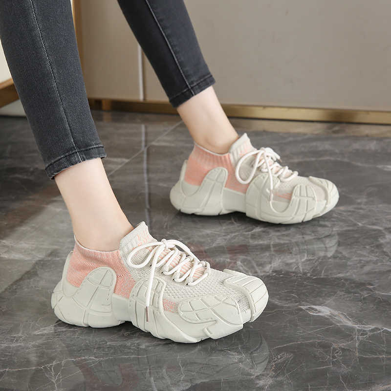 Fashion Thick Sole Camp Women Shoes Shoes Basketball Tennis Brand Sneakers Large Size Sport Idea Hypebeast 2025outdoor