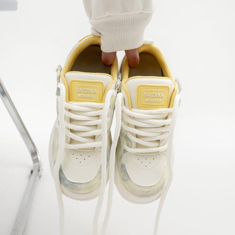 Bread shoes women s spring new thick baseplate shoes high value casual shoes student 35