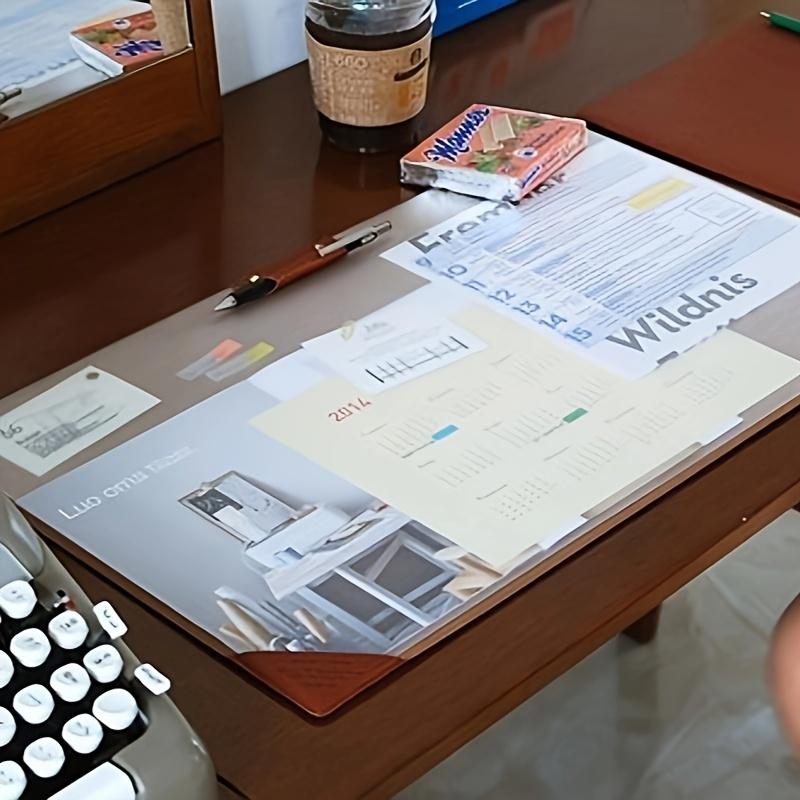 1PC -resistant and waterproof PVC material, rounded corner design, anti-static insulation function, high transparency office and home table mat.