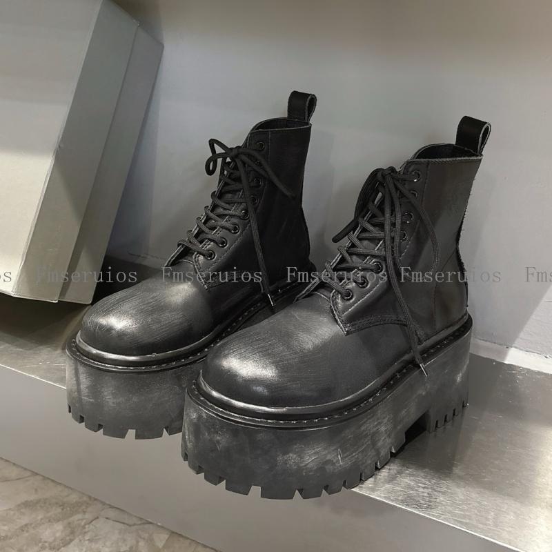 Classic Women Ankle Boots Round Toe Lace Up Thick Sole Retro British Style Fashion Simple High Quality Boots Autumn Winter Boots