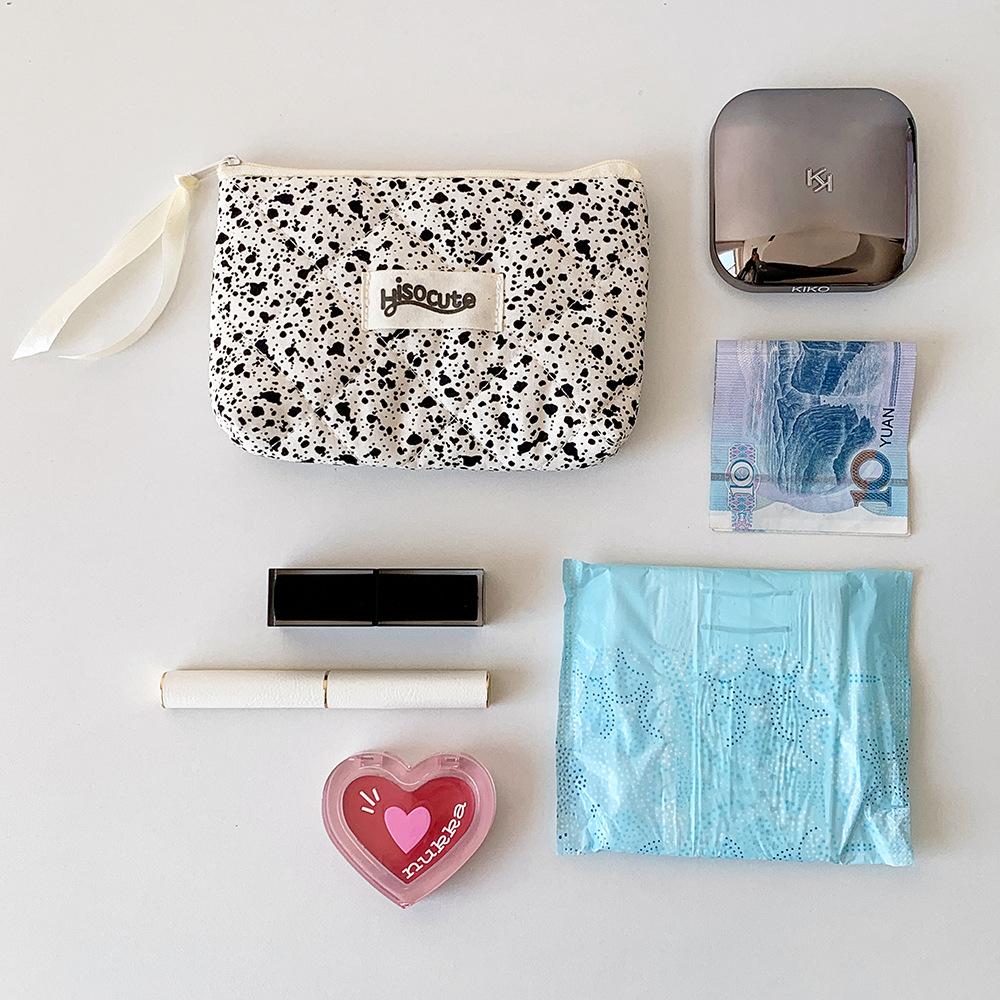 Ins Korean Quilted Coin Purse Coin Pouch Girl Mini Wallet Earphone Data Cable Bag Student Lipstick Makeup Bag Campus Card Holder