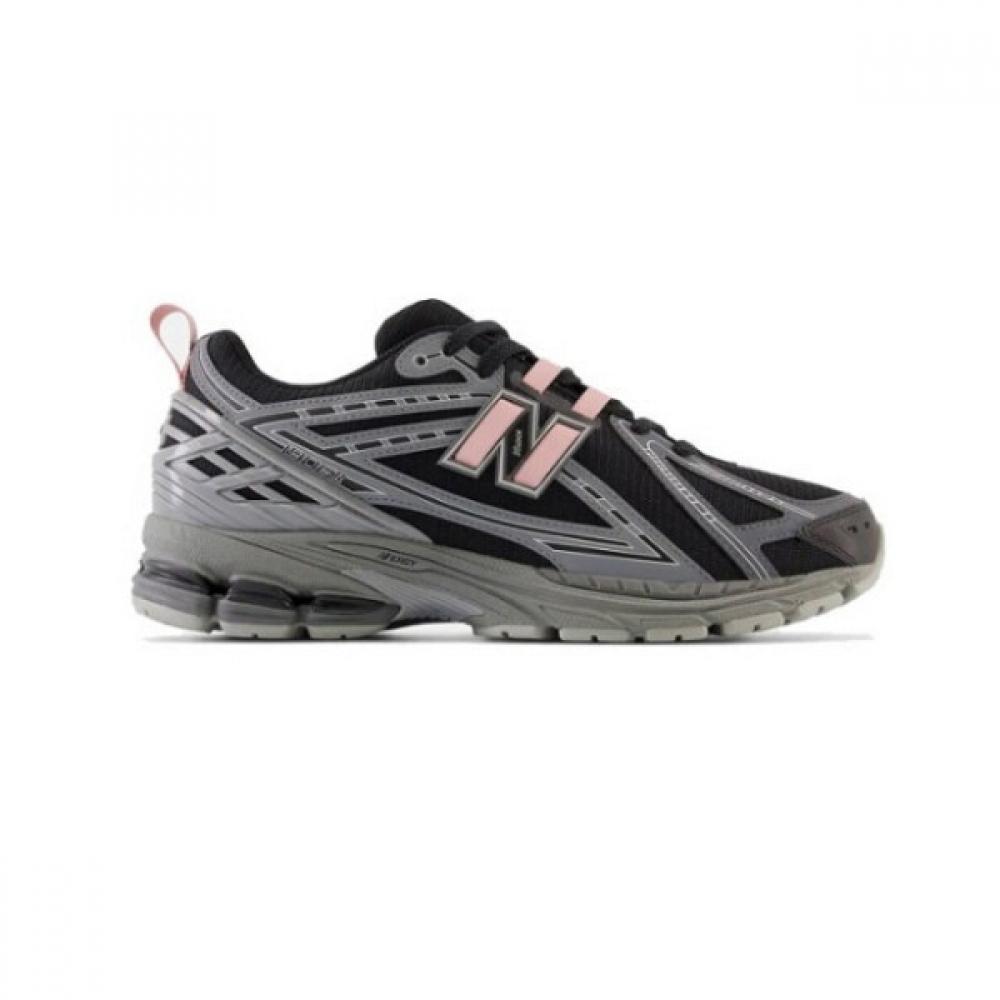 

New Balance Yqj Nbpddb724b 19 New Balance M1906rh 270