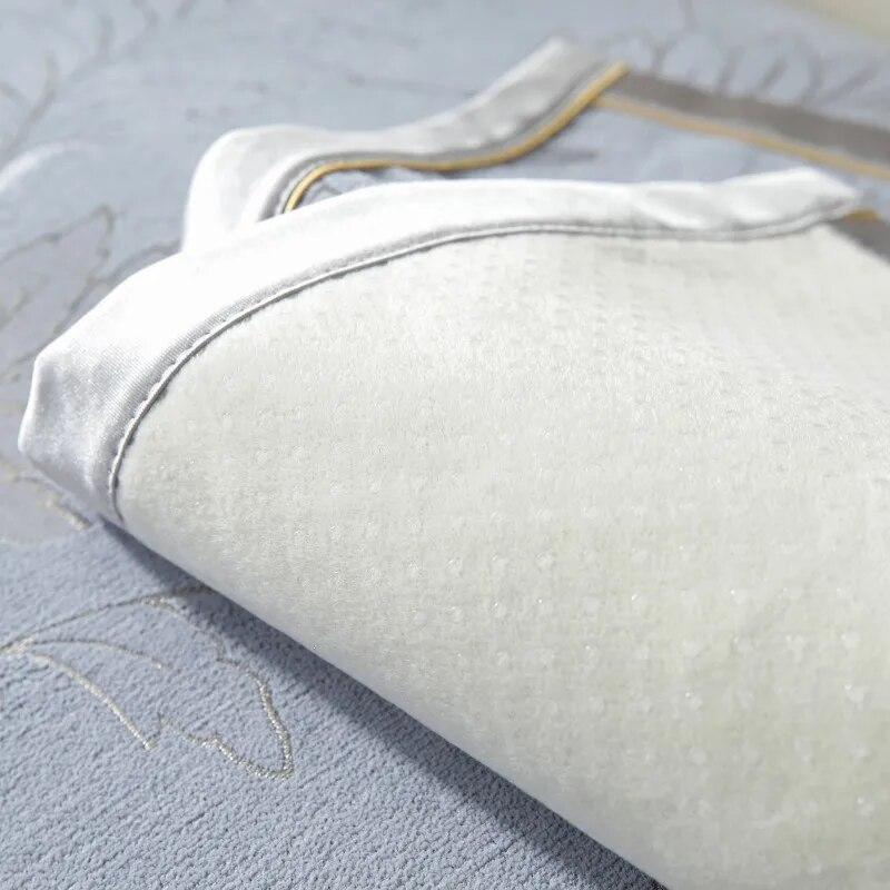European Jacquard Chenille Fabric Sofa Cushion Non-Slip Four Season Universal Embroidery Sofa Cover Towel L-shaped Sofa Cover