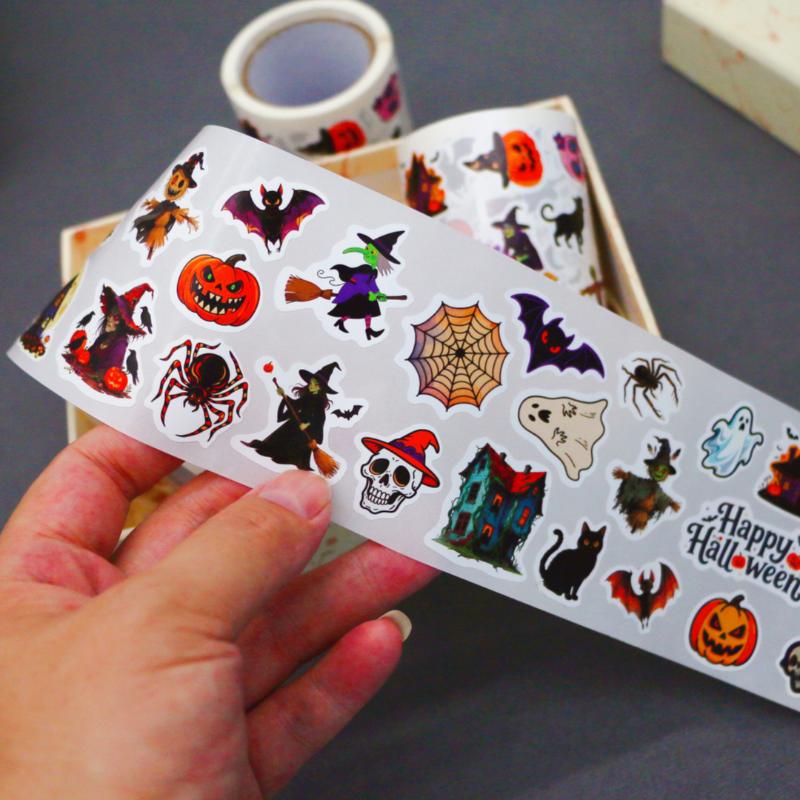 500pcs/Roll Halloween Horror Cartoon Round Sealing Stickers DIY PVC Laptop Decals Decoration Stiker Reward Gift Toys