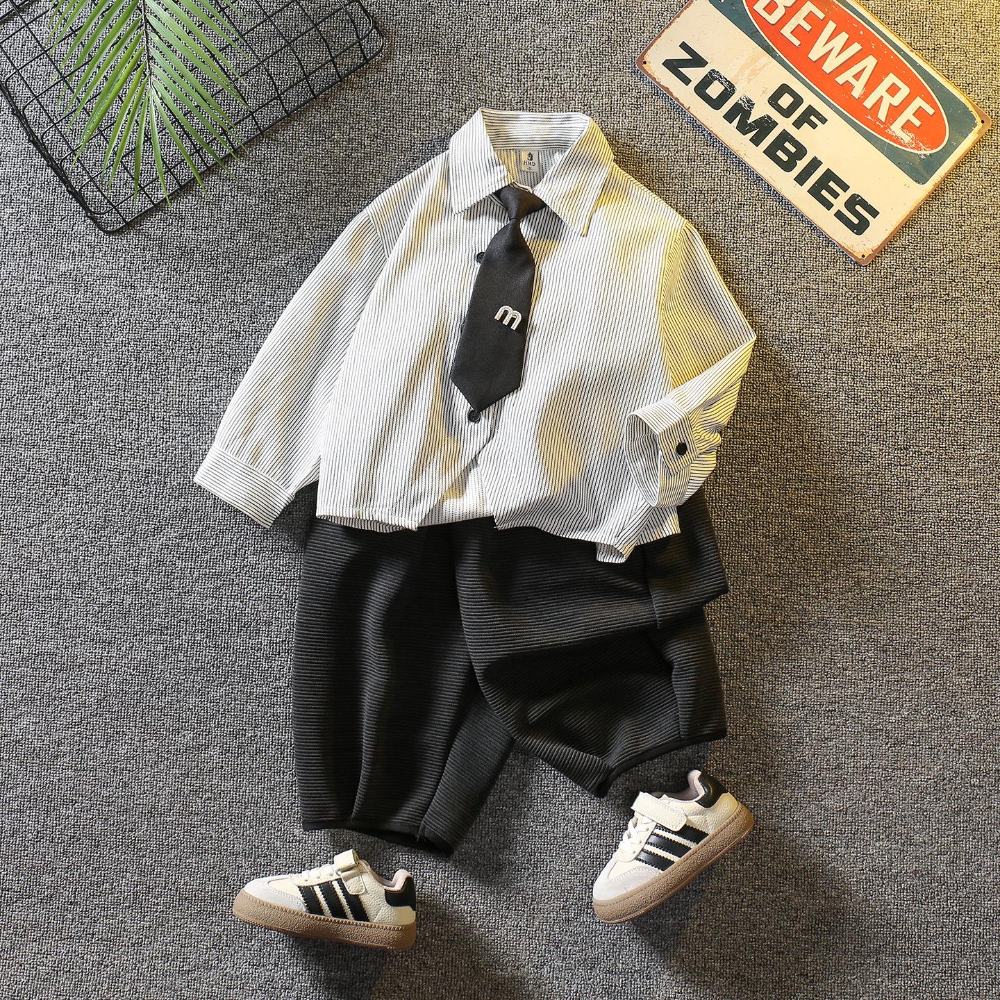 

Комплект модной одежды в корейском стиле для мальчиков на весну и осень 2025 года 150cm