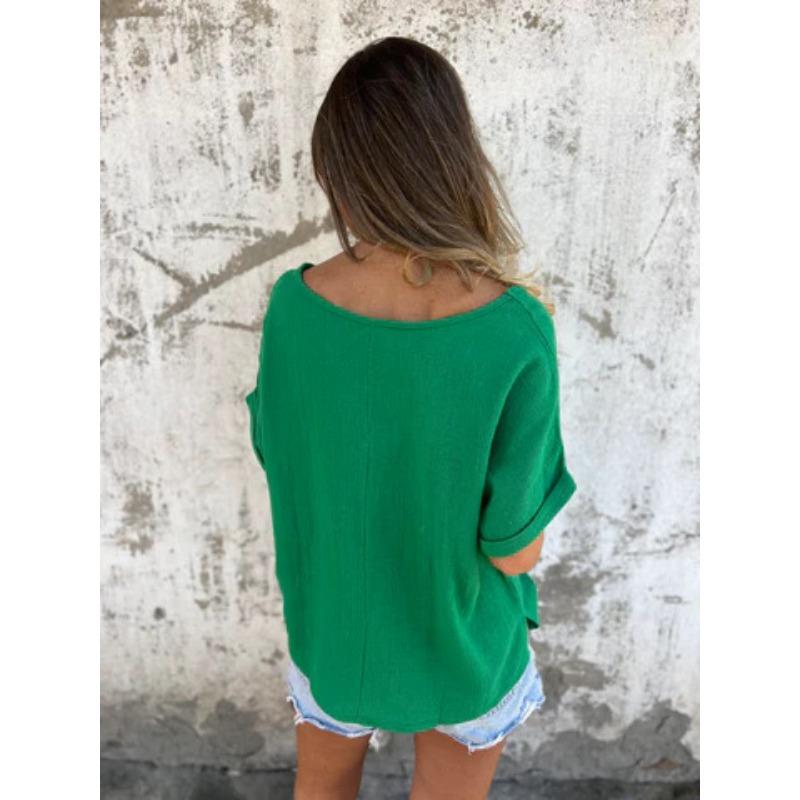 T-shirt da donna rossa tinta unita, girocollo, maniche arrotolate, spacchi laterali, vestibilità larga