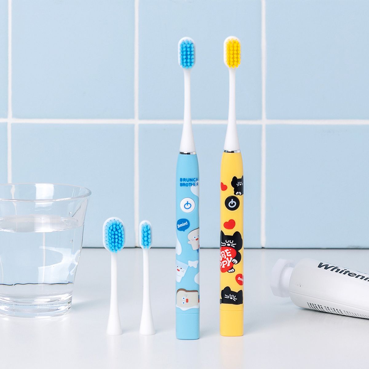 Electric toothbrush set toast