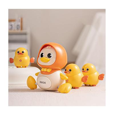 Popgaga Baby Spielzeug Set 4 Enten (1 Mutter und 3 Küken) für 0 Jahre, Frühes Lernspielzeug für Jungen und Mädchen, mit Musik und Lichtern, Perfekt für