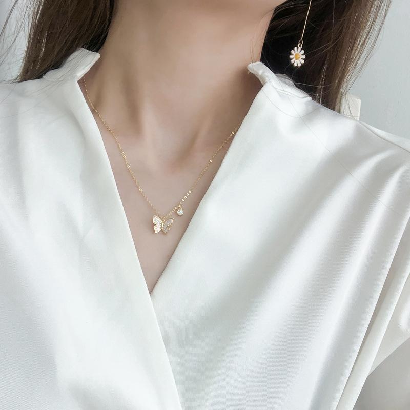 ANENJERY Butterfly Necklace For Women Clavicle Chain Shiny Zircon Charm Necklace Jewelry Gifts