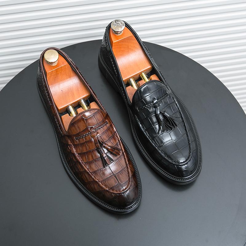 New Arrivals Black Men's Block Carved Leather Shoes Spring Autumn Casual Woven Tassels Shoes Handmade Men Formal Shoe Size 38-46