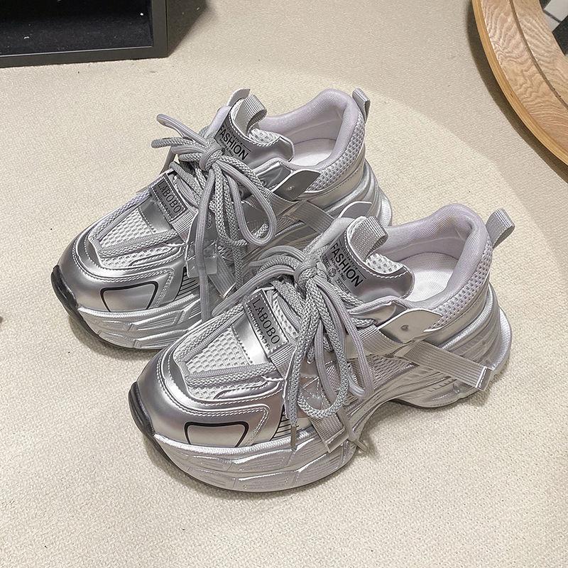 Large size dad shoes women 2025 silver new autumn mesh versatile thick sole breathable height increase casual sports shoes 42