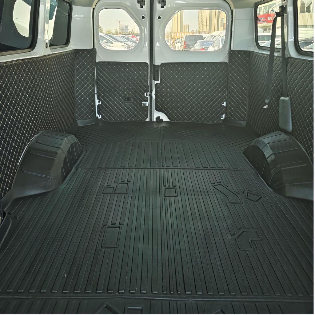 Wear-Resistant TPE Floor Mats & Trunk Mat for Wuling Yangguang Passenger & Cargo 6-Seater Enclosed Cabin