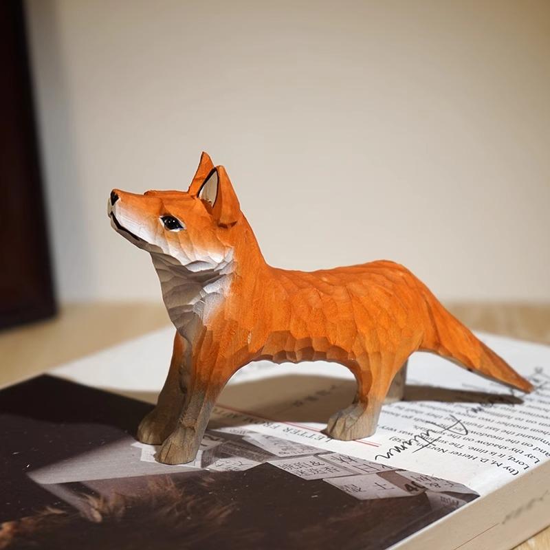 Handcrafted wood carving Fox Statue Cute Fox Figurines Desk Ornament Decorations Accessories Animal Sculpture Home Decor Crafts