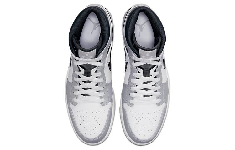 Air Jordan 1 Mid 'Light Smoke Grey' 554724-078