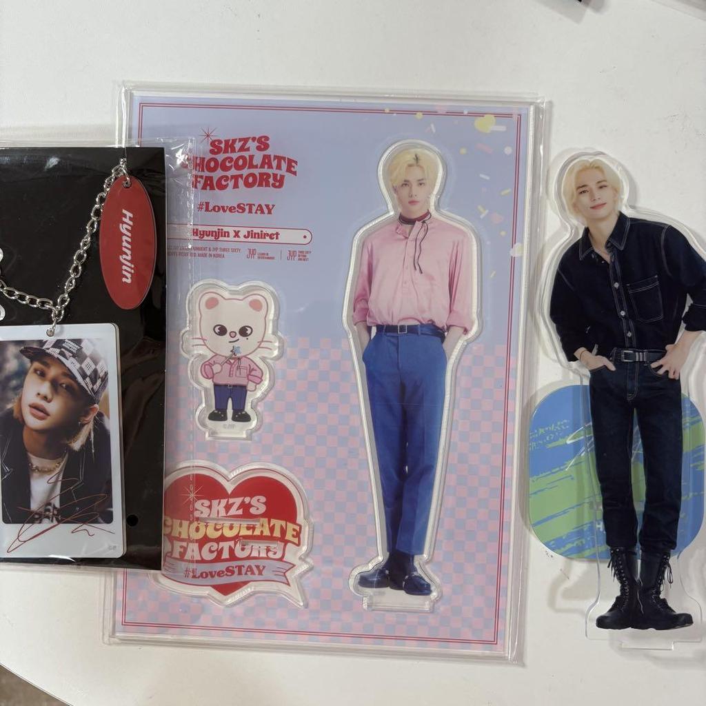 [USED] StrayKids Hyunjin Acrylic Stand