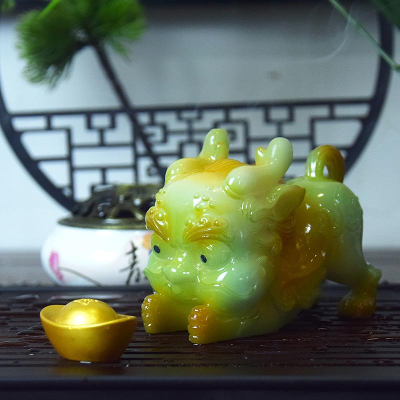 Color-Changing Pixiu Tea Pet with Gold Ingot - Tea Table Decoration & Kung Fu Tea Set Accessory