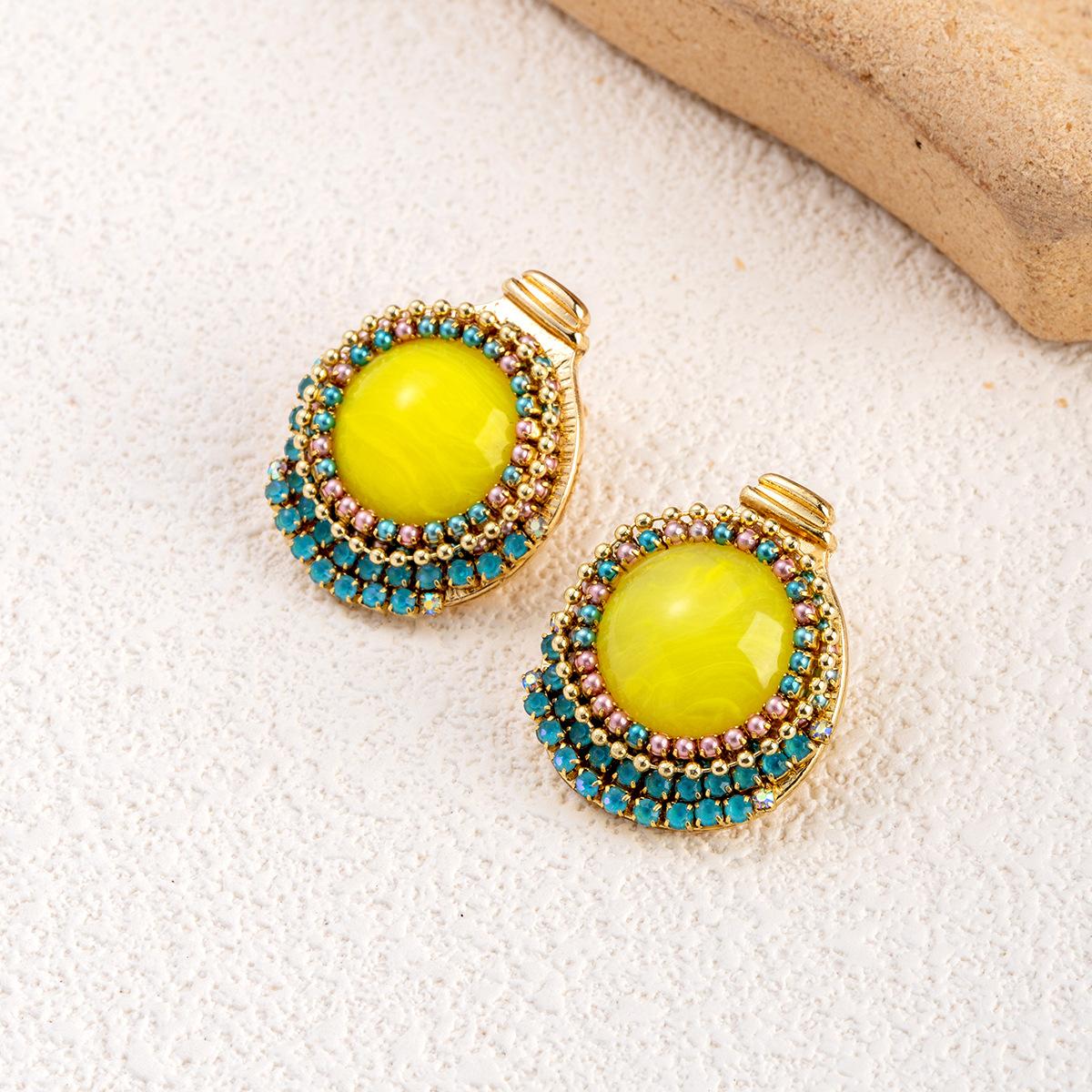 Популярные серьги, серьги со средневековой маркировкой, серьги в стиле легкой роскоши, новые украшения в стиле тяжелой промышленности.