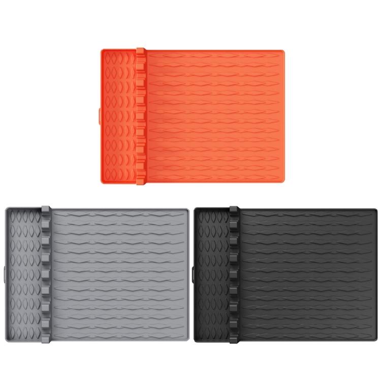 Barbecue Cutlery Tool Pads Outdoor BBQ Utensils Pads Barbecue Tool Mat Silicone Texture Gift for Grill Enthusiasts