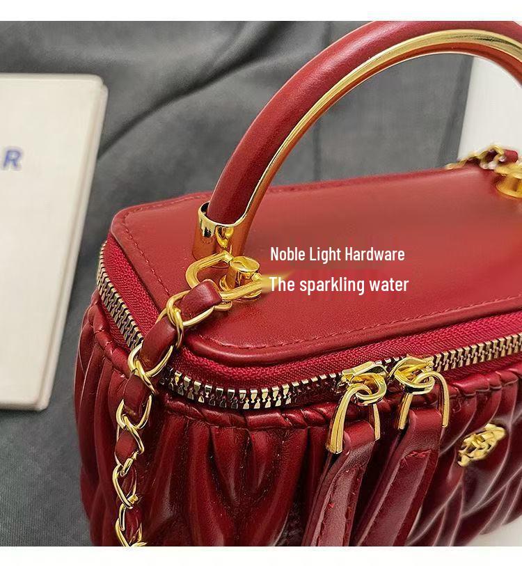 Niche Design Women's Versatile Luxury Shoulder & Crossbody Chain Bag (2025 Edition)