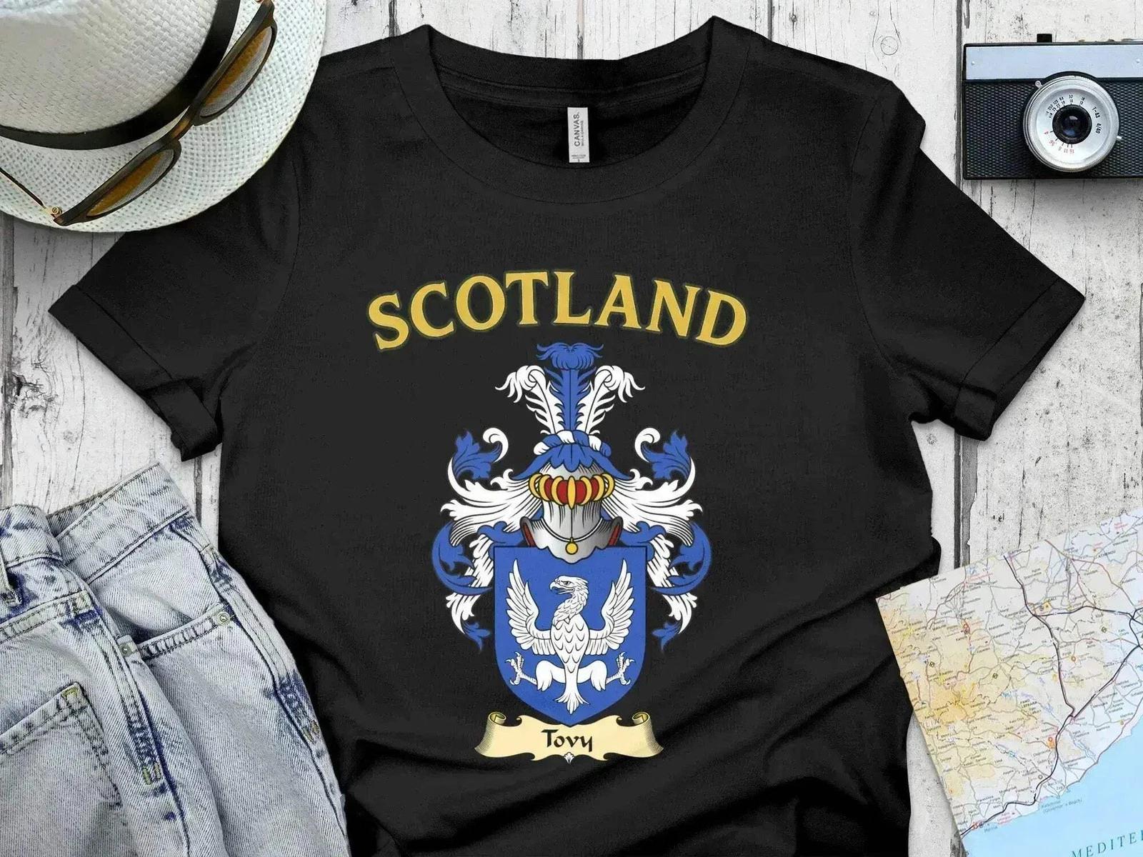 Tovy Scotland Crest With Name Heraldry Design T-Shirt XL