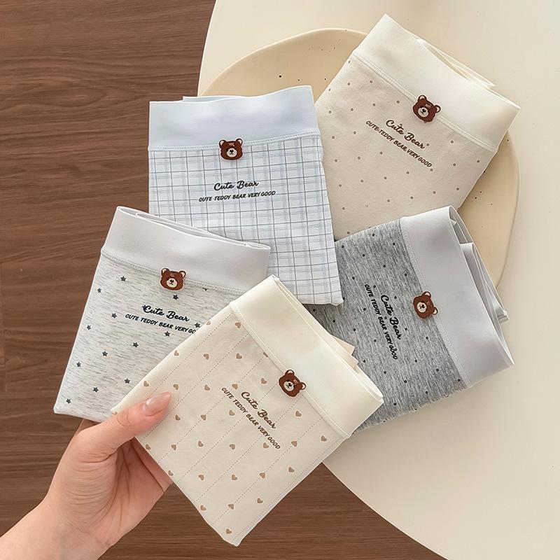 Women's Summer Fashion New Cartoon Bear 10A Antibacterial Mid Waist Briefs