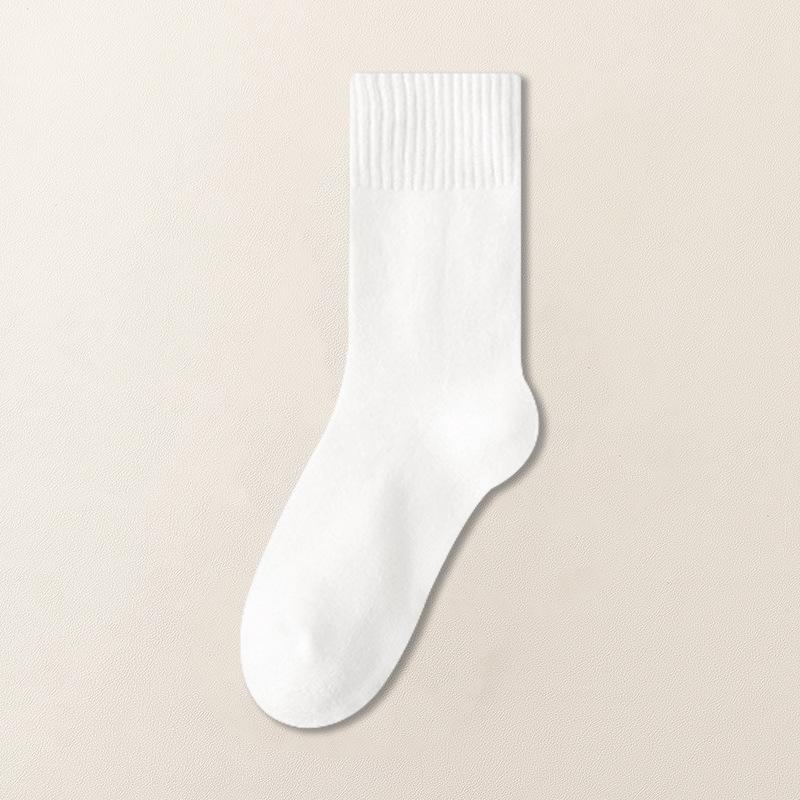 Cozy Winter Wool Socks for Men & Women – Thick, Warm, Mid & Long Tube Styles