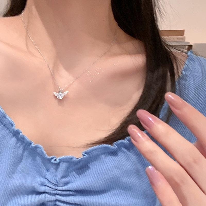 Colares Angel Crown Pass Colar Feminino para Mulheres Charms Moda Vintage Pingente Jóias Acessórios Populares