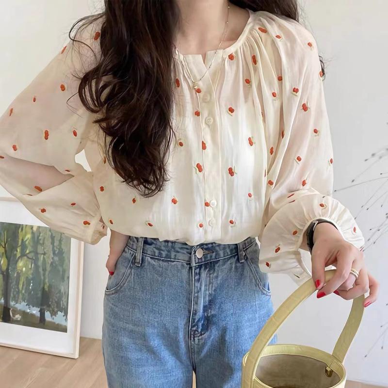Embroidered Long Sleeved Shirt Women's Summer Thin Shirt Round Neck Slimming Loose Sun Protection Top