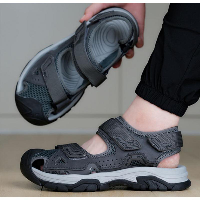 

Sandals men s 2025 summer breathable hollow bag head beach shoes men s soft bottom mesh light non-slip outer wear cool slippers 44 серый