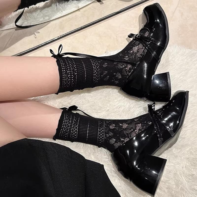 

1Pair Korean Sweet Ballet Style Lace Pile Sock Fashion Hollowed Out Retro Flower Bow Socks for Women Spring Thin Cotton Hosiery One Size чорний