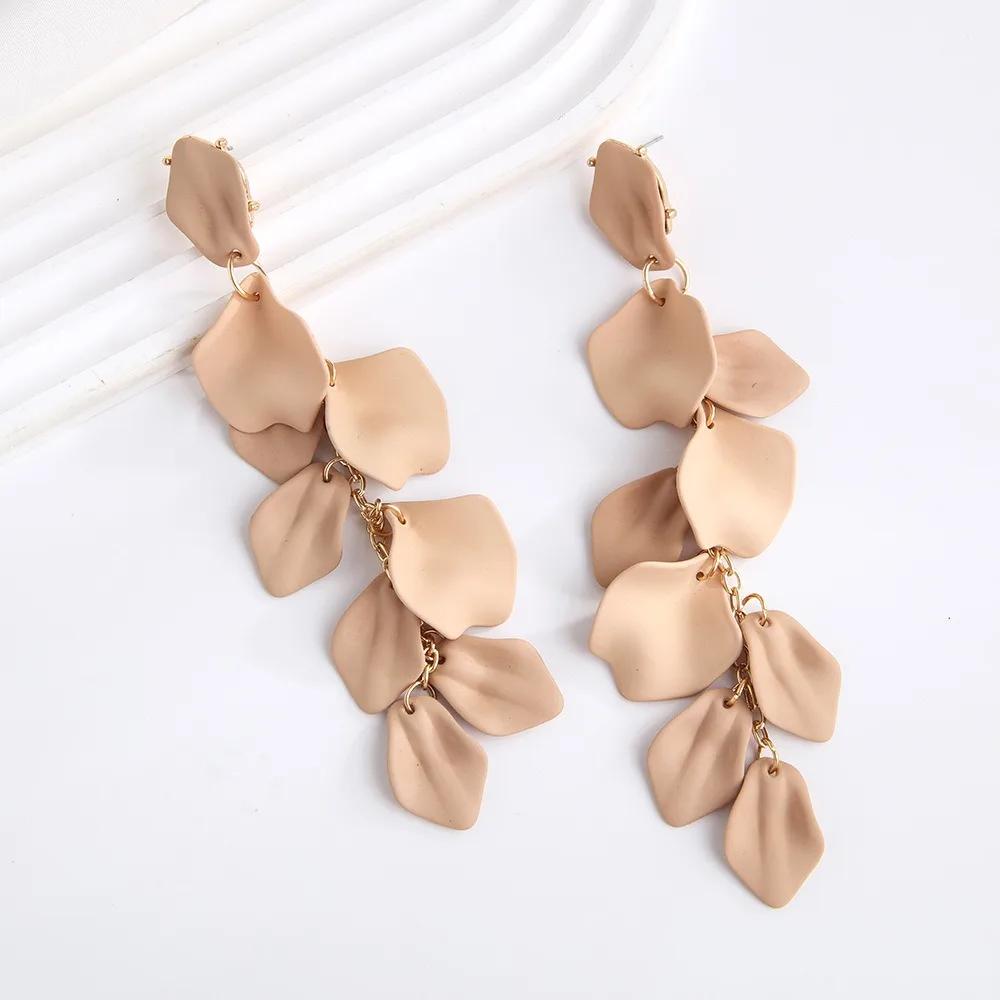 Eleganti Orecchini Pendenti a Petalo e Foglia alla Moda Orecchini Lunghi con Nappe Colorate Retrò Gioielli Esagerati Pendenti per Orecchie Donna