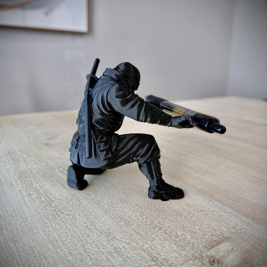 3D Printed Ninja Ornaments: Personalized Pen Holders & Creative Desk Decorations