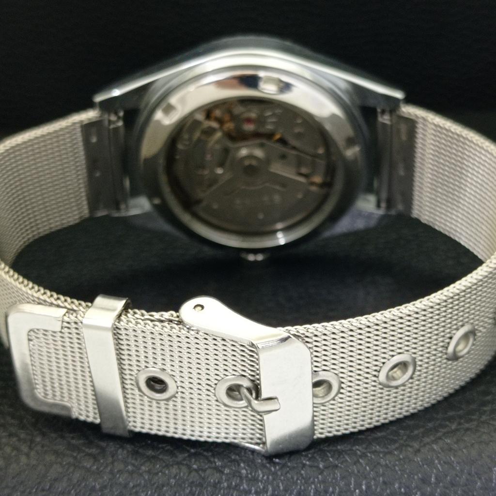 VINTAGE SEIKO 5 AUTOMATIC REFURBISHED JAPAN MENS BLUE COLOR DIAL WATCH A440549-4 Sk-a440549