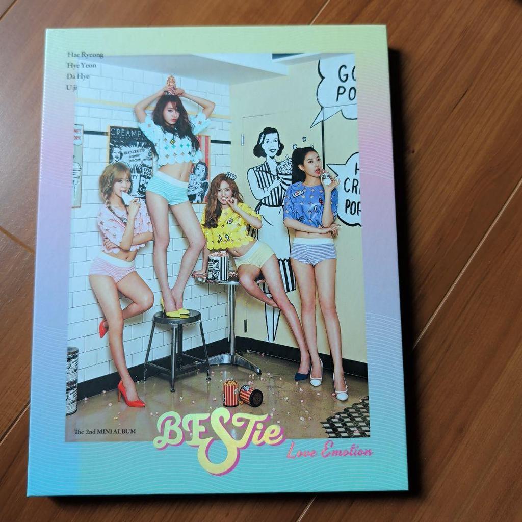 [USED] BESTie “Love Emotion” CD ALBUM