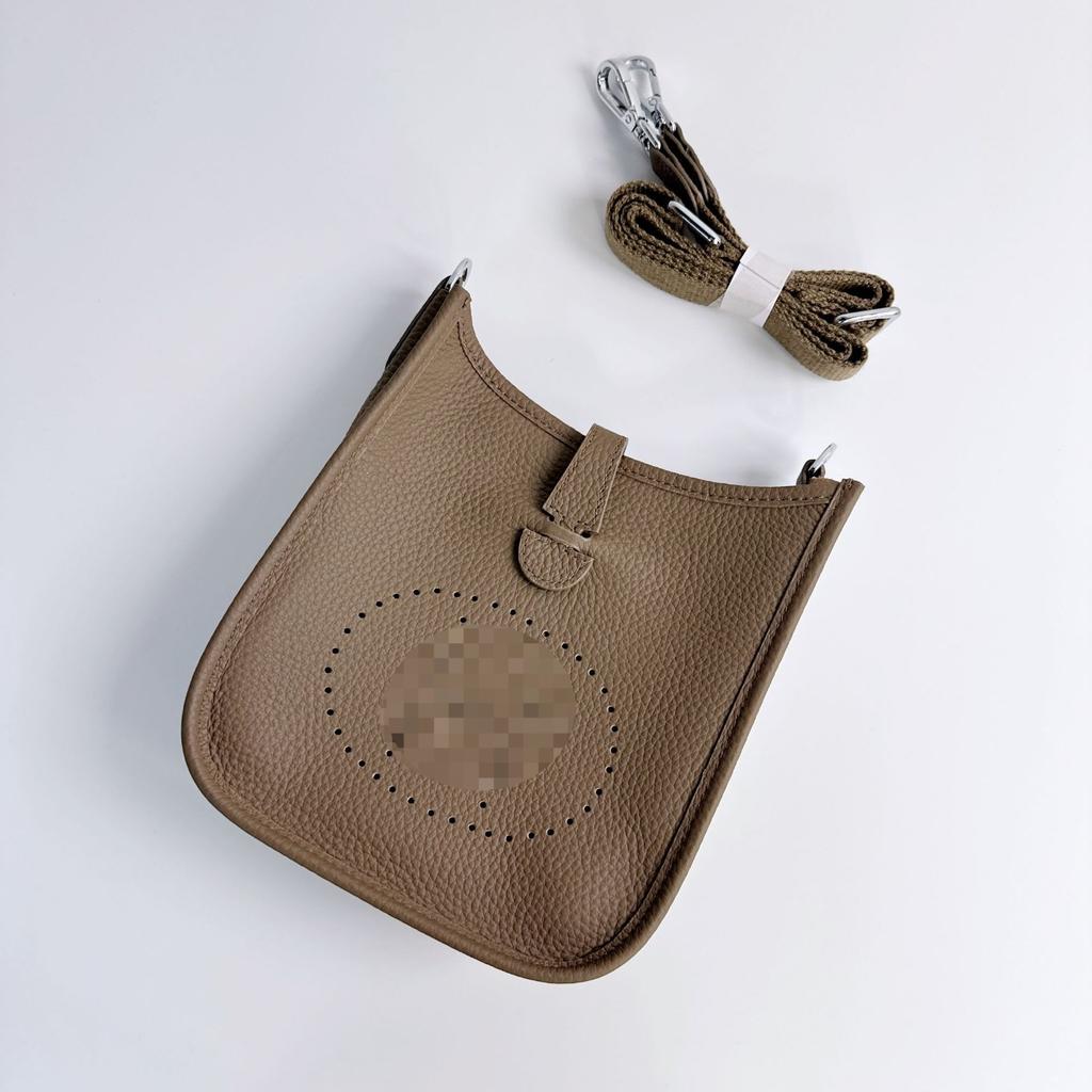 Bag Women's Leather Crossbody Bag Premium Texture First Layer Cowhide Bucket Bag Hollow Lychee Pattern Shoulder Bag