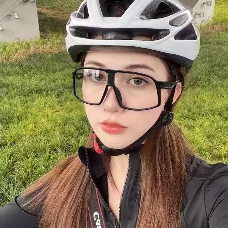 2pcs New Cycling Large Frame Outdoor Sports Sunglasses Full Frame One-piece Sun Glasses Men Women Driving Fishing UV400 Goggles