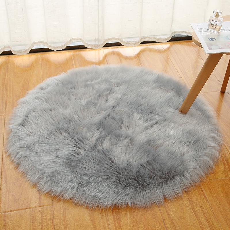 Round White Faux Wool Rug – Long Pile Floor Mat for Living Room, Bedroom, or Vanity Desk