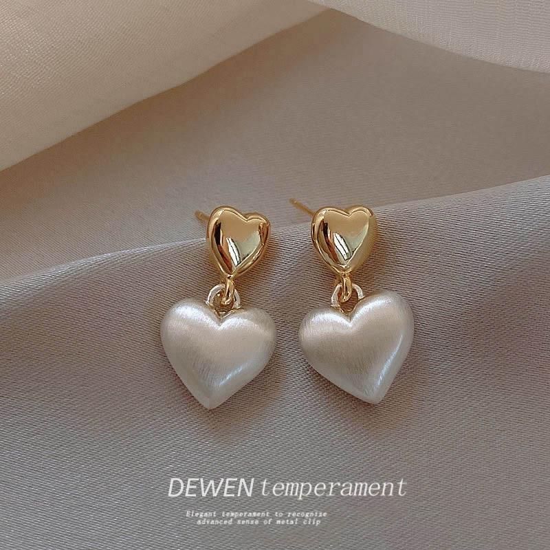 Pearl Earrings for Women - French Retro Design, New 2024 Style, Elegant High-End Jewelry