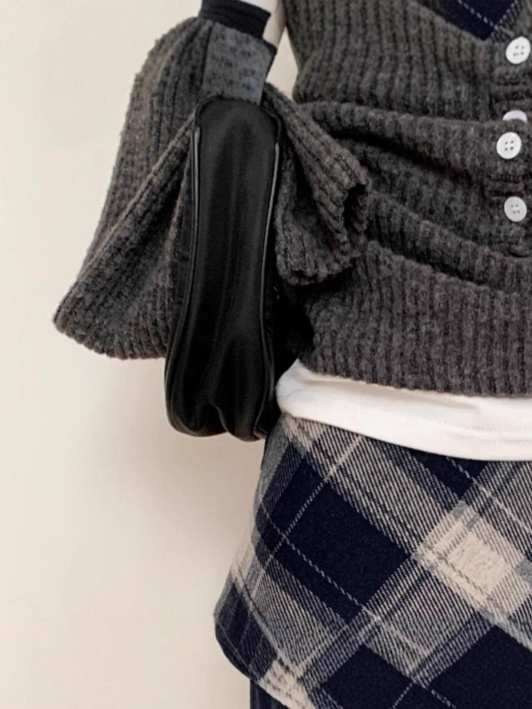 2025 Autumn/Winter Red Plaid Wool High-Waisted Pleated Skirt with Anti-Exposure Feature