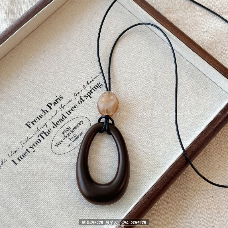Chinese Aesthetics~ Retro smudged long necklace women's new sweater chain niche design accessories