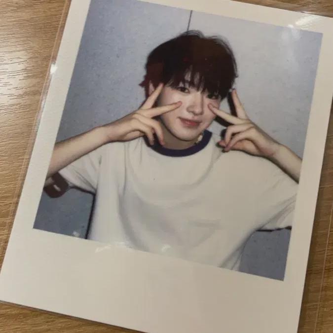 

NCT Желаю Счастливого Рождества Сакуя Полароид