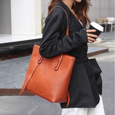Genuine Leather Tote Bag Women's Korean Version Simple Crocodile Print Top Layer Cowhide Handbag Shoulder Bag