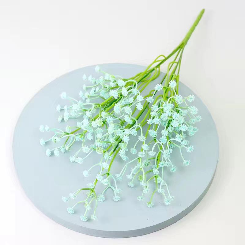 Silk Rose Flower Bouquet: Artificial Flowers for Dining, Bedroom, Living Room Decor and Creative Ornament Figurines.