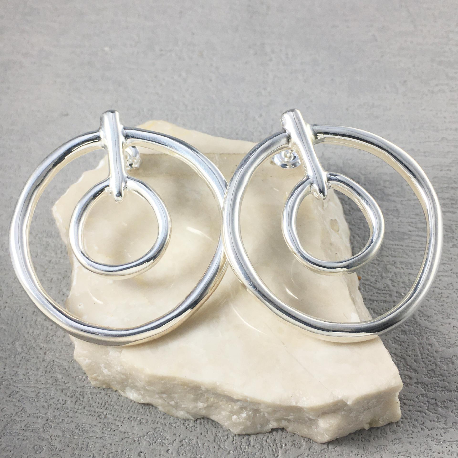 UNOde50 2024 Exquisite Women s Earrings - Romantic Jewelry Gift Bag Electroplated