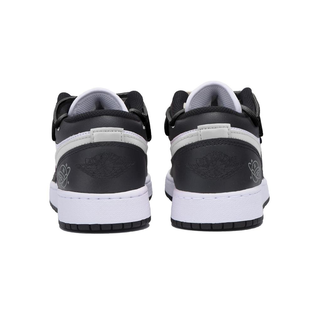 Jordan Air Jordan 1 Slip Resistant Abrasion Resistant Low top Vintage Basketball Shoes Men's Black Gray 553558-131(Team85-)