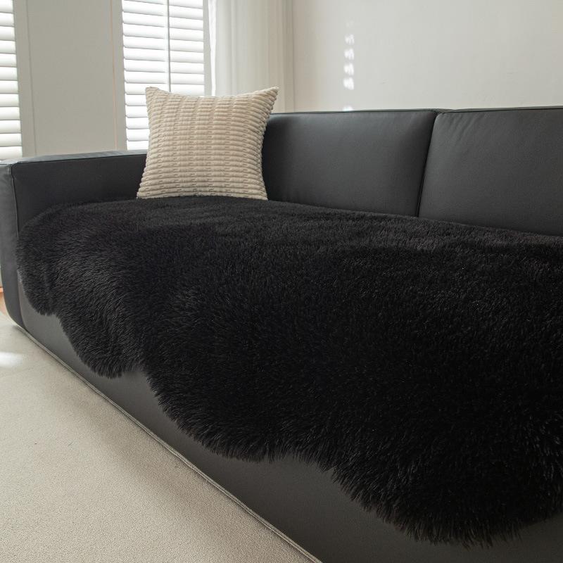 Sofa cushion autumn and winter advanced sense winter plush sofa cover cloth fluffy sofa seat cushion French cream wind blanket