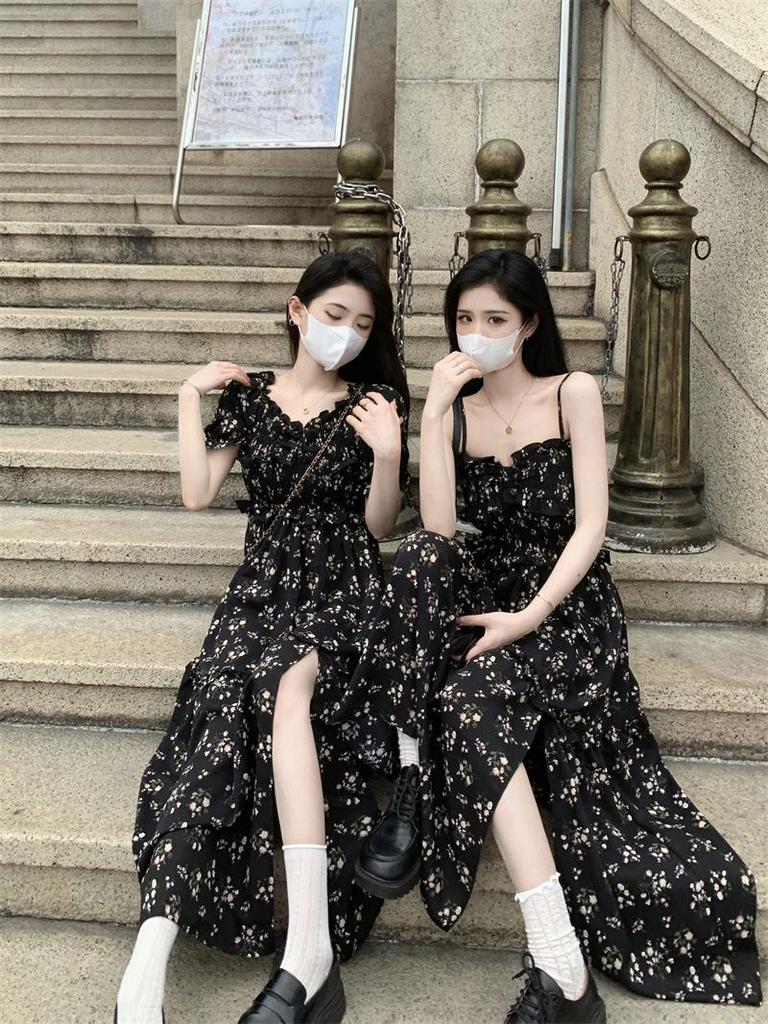 Chiffon Floral Summer Dress for Women - 2025 Design with Slimming Waist, Slit, and Square Neckline